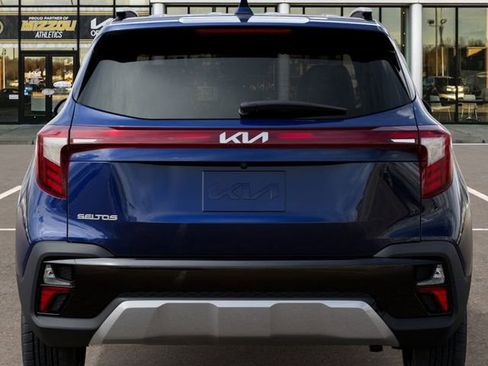 New 2026 Kia Seltos EX image 13