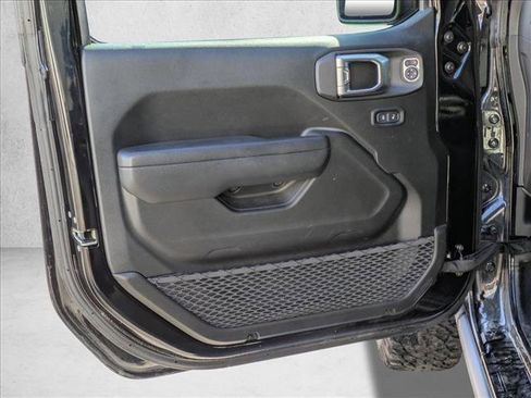 Used 2023 Jeep Wrangler Unlimited Rubicon 4xe image 10