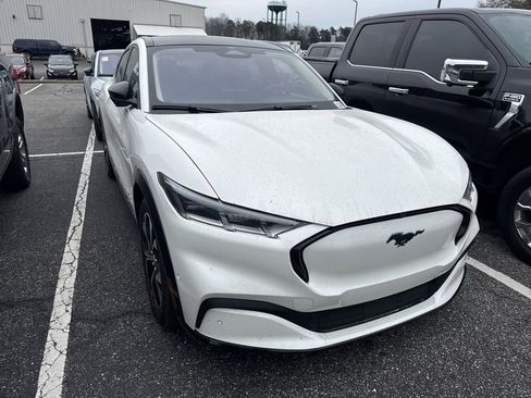 Used 2023 Ford Mustang Mach-E Premium image 3