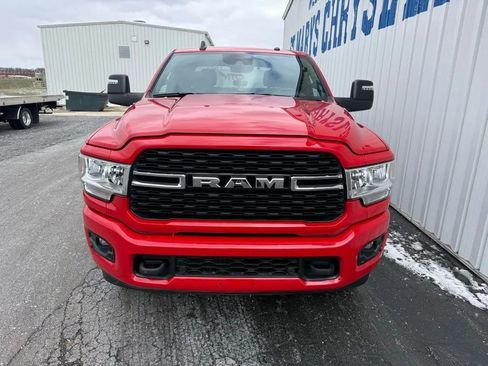 Used 2024 RAM 2500 Big Horn w/ Safety Group image 2