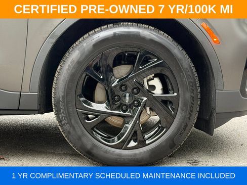Used 2025 Lincoln Nautilus Premier w/ Equipment Group 102A AWD/4WD image 11