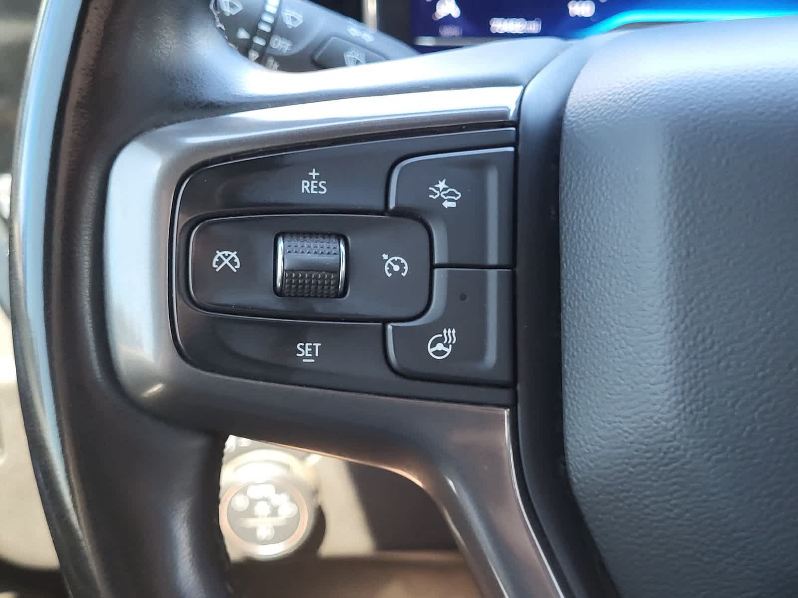 Used 2024 Chevrolet Silverado 2500 ZR2 w/ Technology Package AWD/4WD image 17
