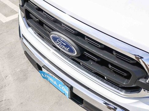 Used 2023 Ford F150 XLT image 8