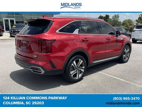 Used 2023 Kia Sorento SX Prestige w/ Panoramic Sunroof Package AWD/4WD image 6