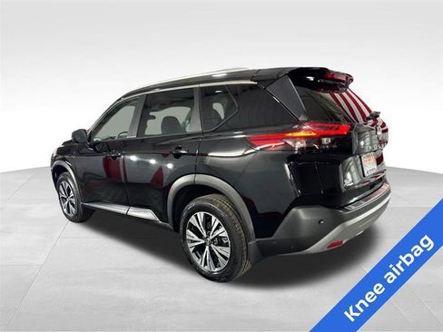Used 2022 Nissan Rogue SV w/ SV Premium Package AWD/4WD image 7
