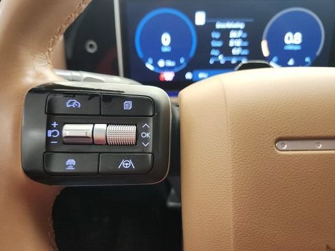 Used 2025 Hyundai Santa Fe Limited FWD image 54