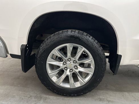 Used 2021 Chevrolet Silverado 1500 LTZ w/ LTZ Premium Package AWD/4WD image 52