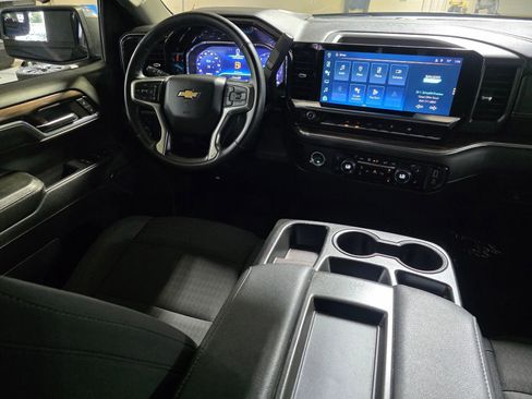 Used 2024 Chevrolet Silverado 1500 LT w/ Protection Package image 21