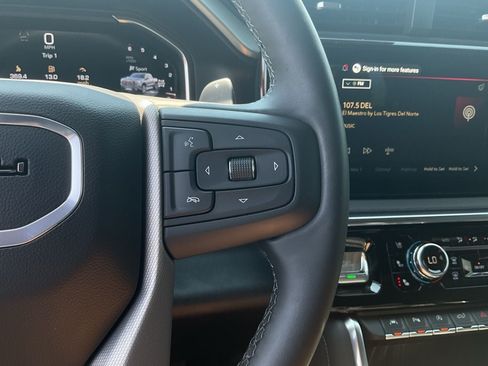 Used 2025 GMC Sierra 1500 Denali w/ Technology Package AWD/4WD image 43