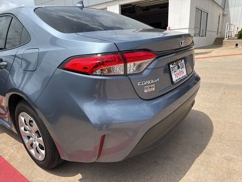 Used 2023 Toyota Corolla LE FWD image 10