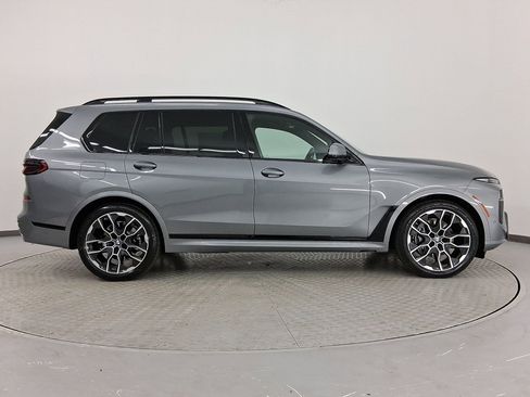 New 2026 BMW X7 xDrive40i w/ M Sport Package image 8