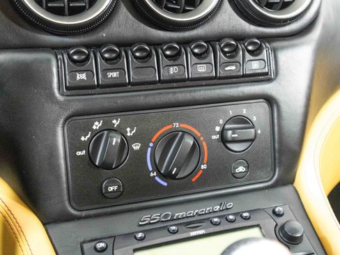 Used 2001 Ferrari 550 Maranello Coupe image 23