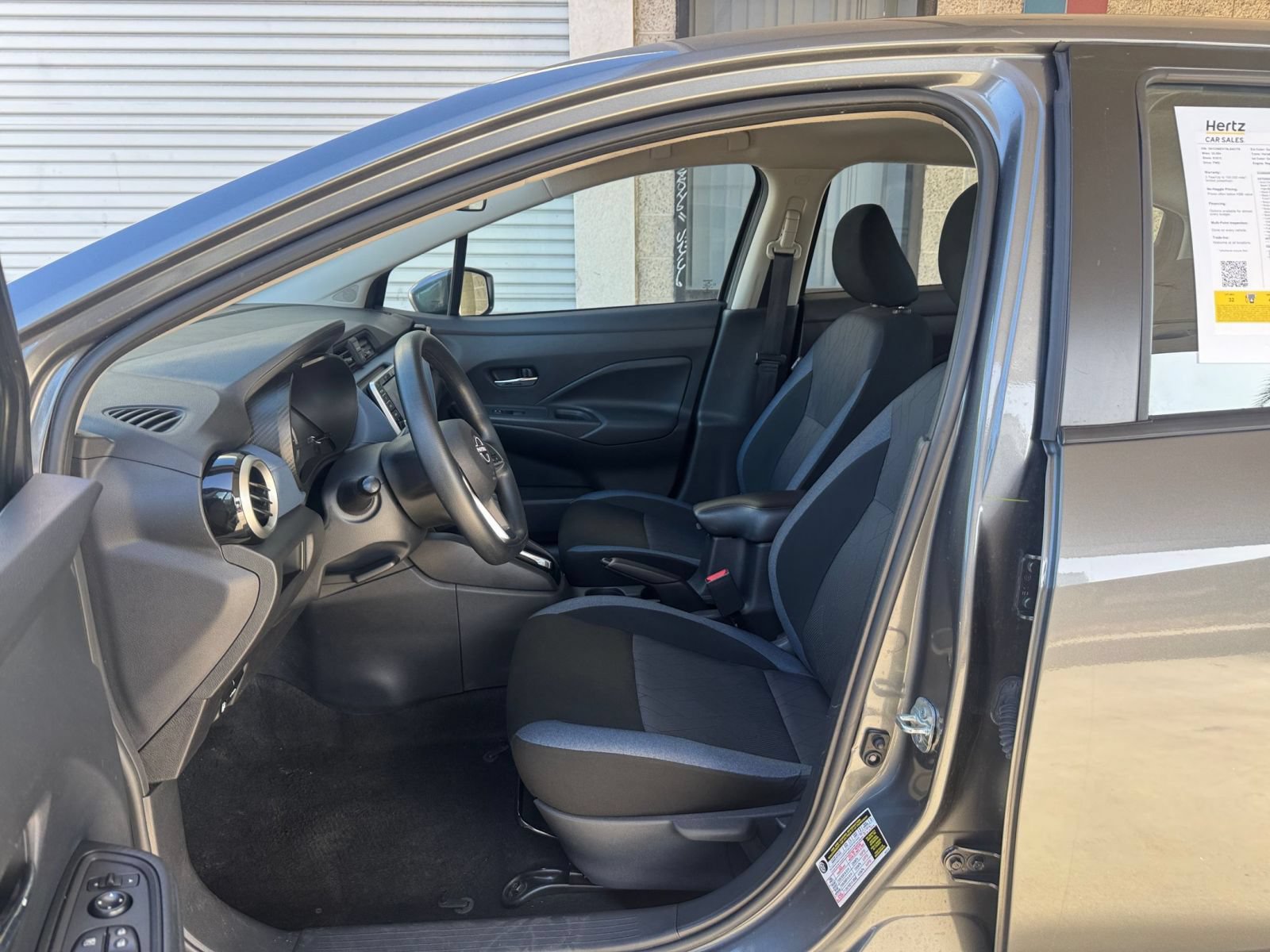 Used 2025 Nissan Versa SV FWD image 25