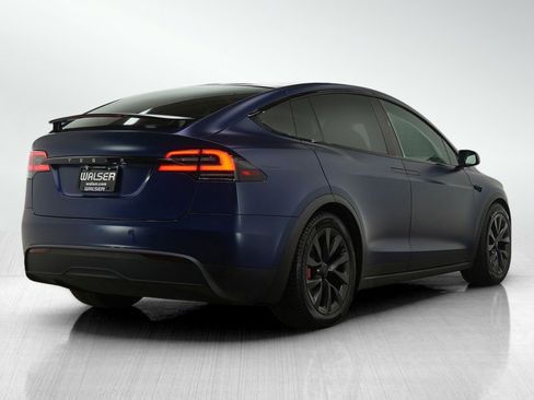 Used 2023 Tesla Model X Plaid image 5