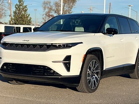 Used 2025 Jeep Wagoneer S Limited w/ Comfort Package image 1