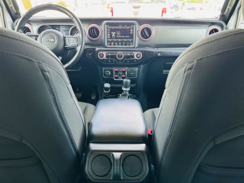 Used 2022 Jeep Wrangler Unlimited Sport AWD/4WD image 20