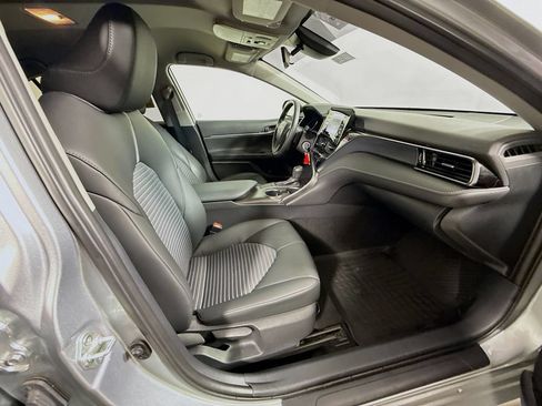 Certified 2023 Toyota Camry SE FWD image 25
