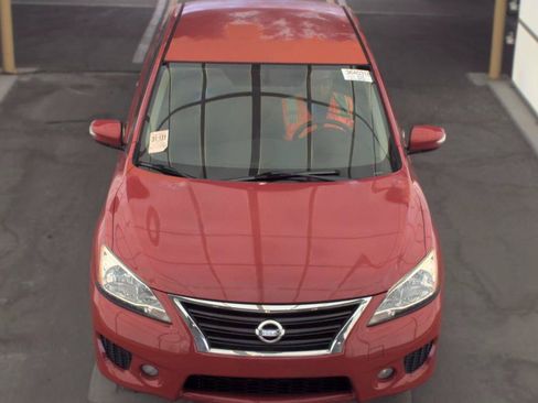 Used 2015 Nissan Sentra SR w/ Electronics Package FWD image 2