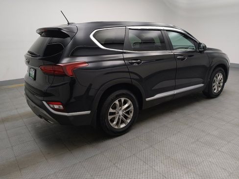Used 2020 Hyundai Santa Fe SE image 10