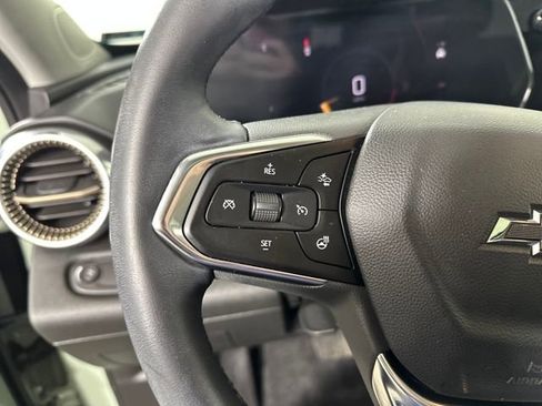 Used 2024 Chevrolet Trax ACTIV w/ Sunroof Package image 15