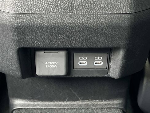 Used 2025 Toyota Tacoma TRD Pro AWD/4WD image 18