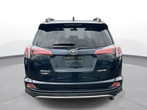 Used 2017 Toyota RAV4 Limited image 7