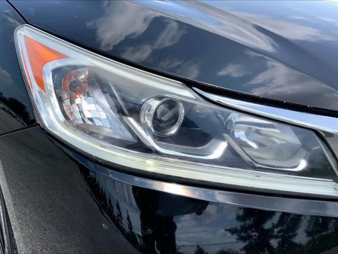Used 2016 Honda Accord Sport image 27