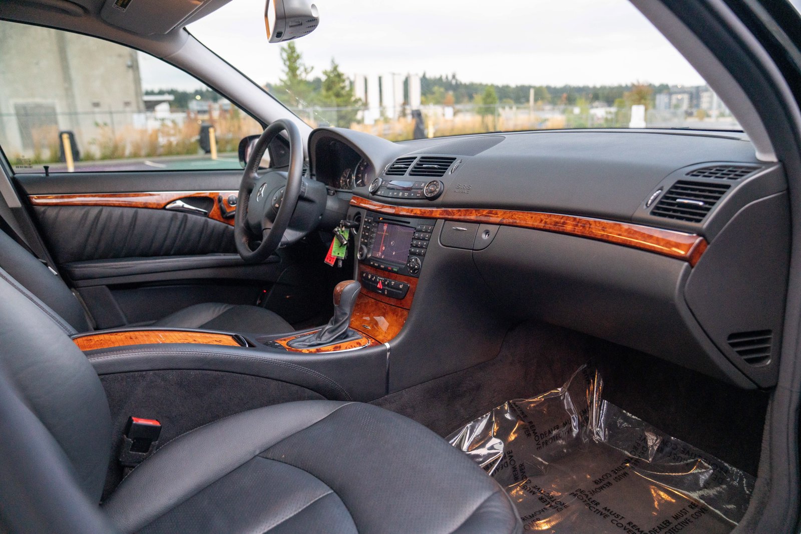 Used 2005 Mercedes-Benz E 500 4MATIC Sedan image 27