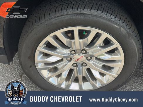 Used 2023 GMC Yukon XL Denali AWD/4WD image 12