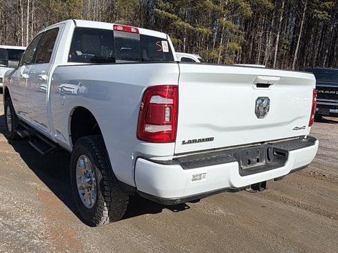 Used 2024 RAM 2500 Laramie image 10