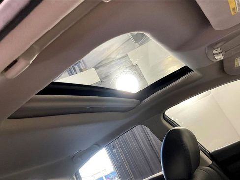 Used 2015 Nissan Altima 2.5 SL w/ Technology Package image 23