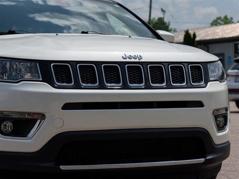 Used 2020 Jeep Compass Limited AWD/4WD image 8