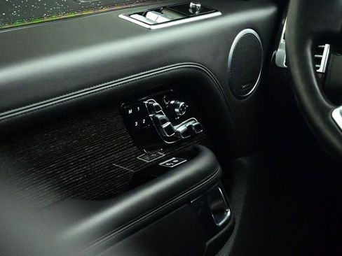 Used 2020 Land Rover Range Rover Long Wheelbase Autobiography image 39