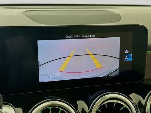 Certified 2023 Mercedes-Benz GLB 250 image 14