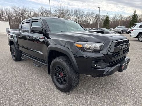 Used 2019 Toyota Tacoma TRD Pro image 3