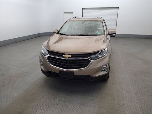 Used 2018 Chevrolet Equinox LT w/ Sun & Infotainment Package AWD/4WD image 15