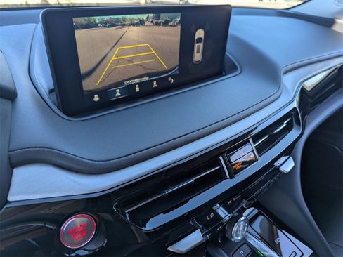 Used 2023 Acura MDX FWD w/ Technology Package image 32