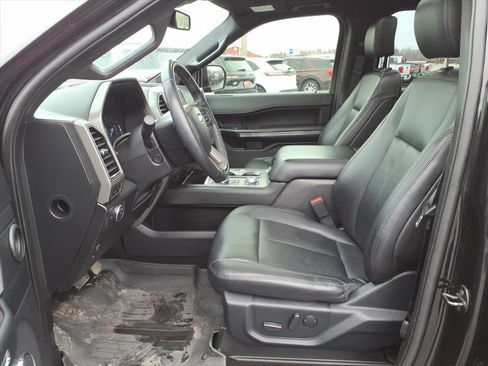 Used 2020 Ford Expedition XLT w/ Equipment Group 202A image 13