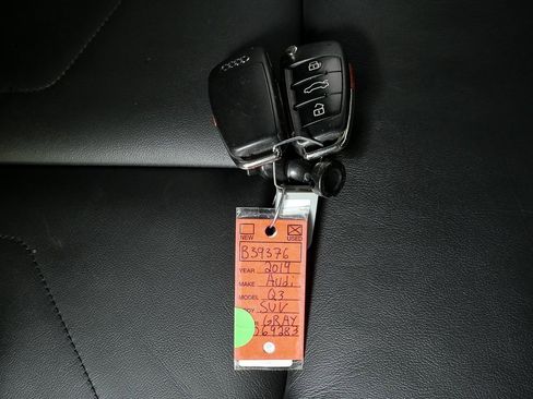 Used 2019 Audi Q3 2.0T Premium w/ Convenience Package image 24