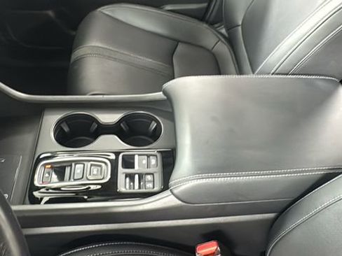 Used 2023 Honda Pilot EX-L image 36