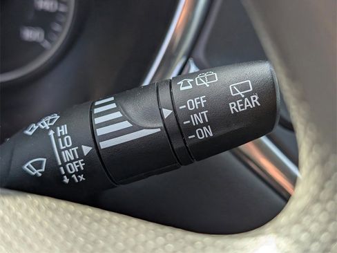 Used 2022 Chevrolet Blazer LT image 26