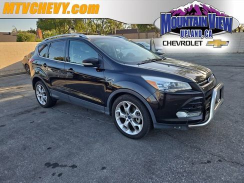 Used 2013 Ford Escape Titanium w/ Class II Trailer Tow Pkg FWD image 1