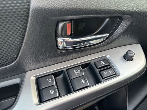 Used 2016 Subaru Crosstrek 2.0i Premium w/ Moonroof Package image 25