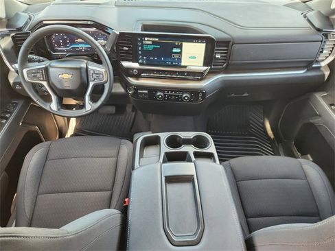 Used 2025 Chevrolet Silverado 1500 LT image 26