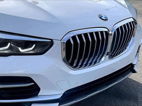 Used 2022 BMW X5 sDrive40i w/ Parking Assistance Package image 28