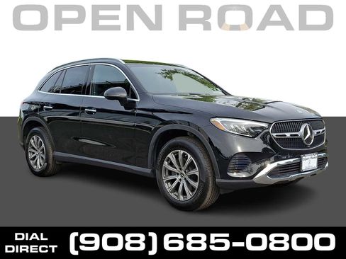 Used 2026 Mercedes-Benz GLC 300 4MATIC image 1