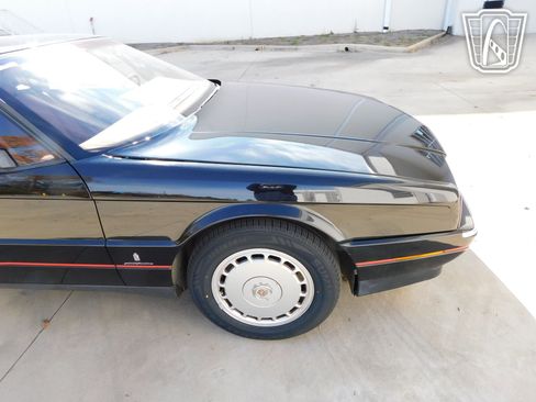 Used 1989 Cadillac Allante image 35