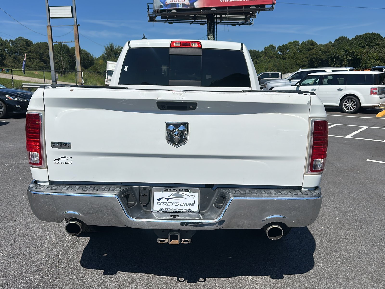 Used 2017 RAM 1500 Laramie RWD image 4