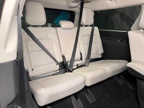 Used 2025 Lincoln Navigator L Reserve image 27