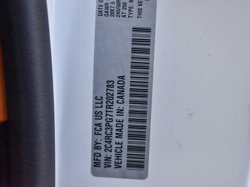 New 2026 Chrysler Pacifica Pinnacle w/ Trailer Tow Group image 29